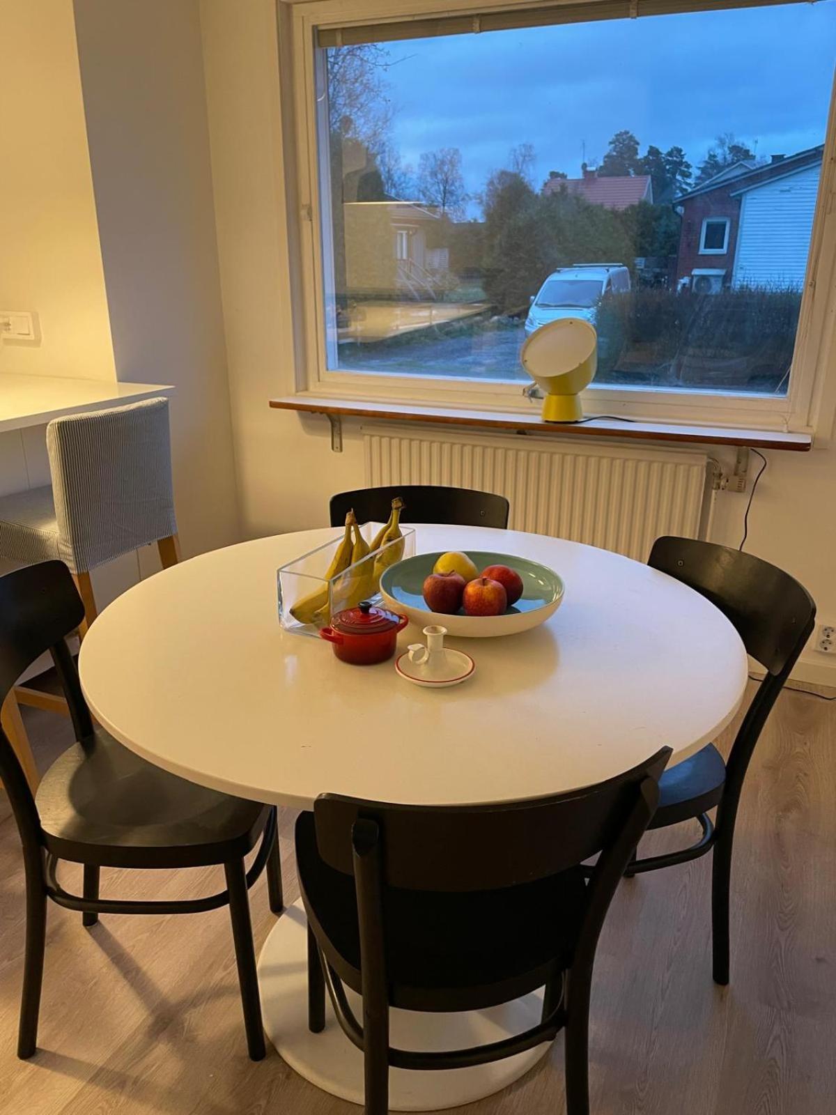 Modern 3 Bed Rooms In Almhult Close To Vaxjo Airport Zewnętrze zdjęcie