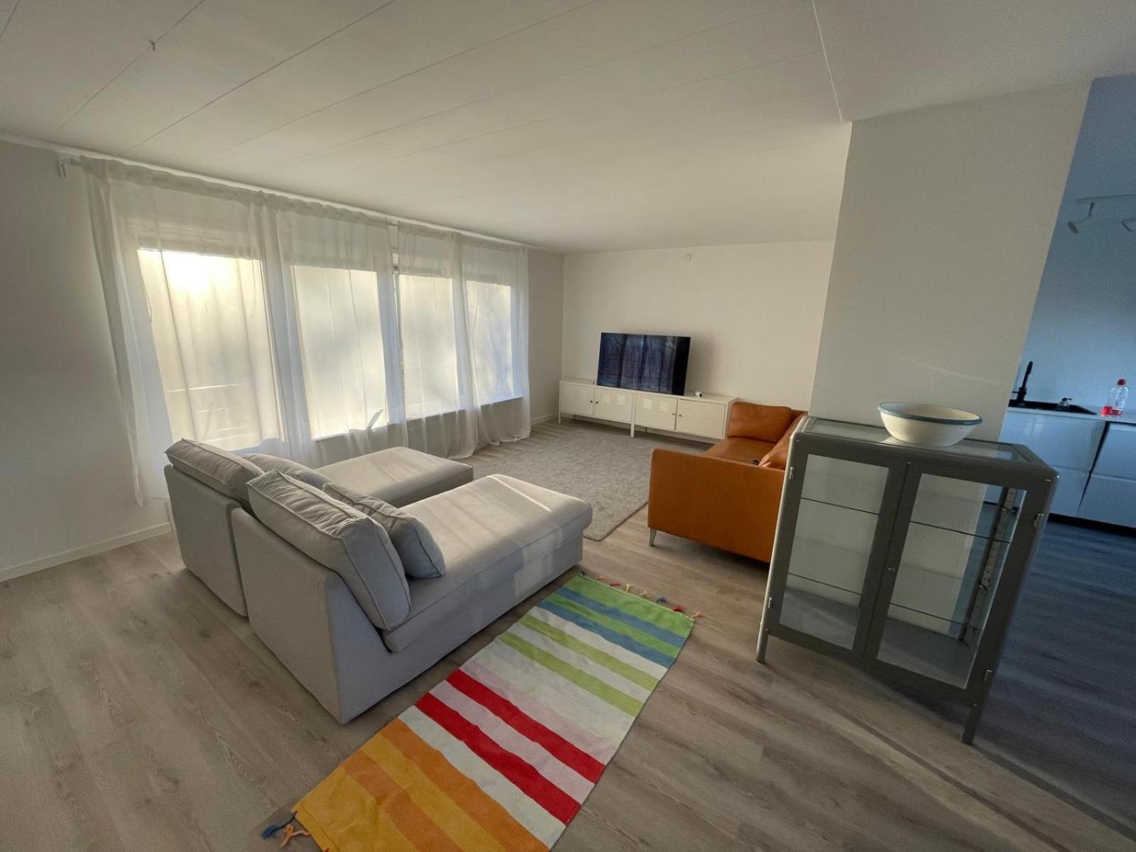 Modern 3 Bed Rooms In Almhult Close To Vaxjo Airport Zewnętrze zdjęcie