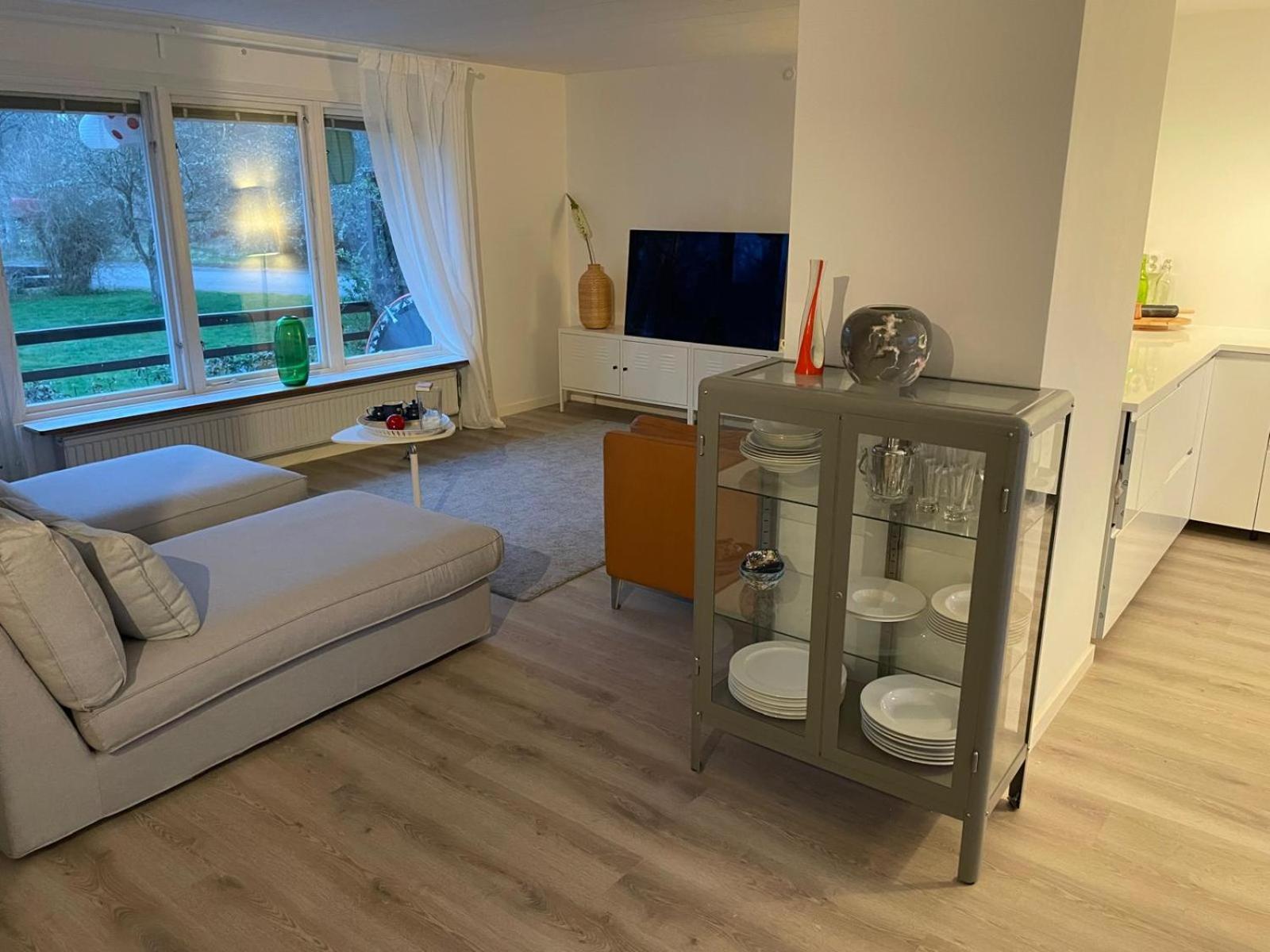 Modern 3 Bed Rooms In Almhult Close To Vaxjo Airport Zewnętrze zdjęcie